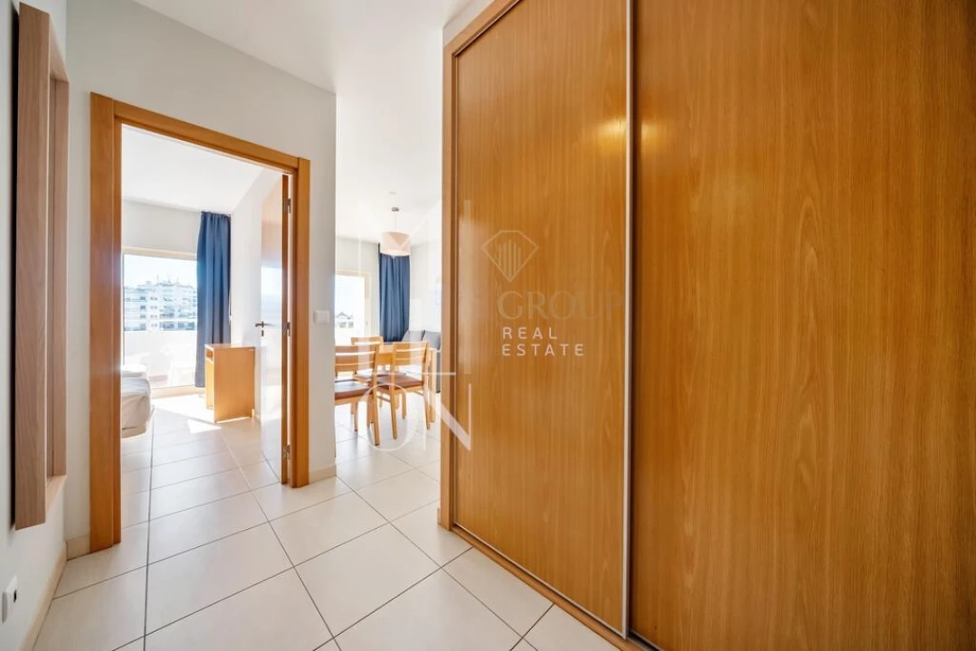 Apartamento T1 para Venda em Portimão Foto 4