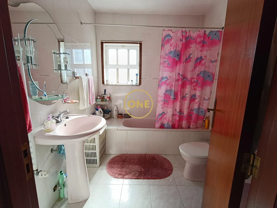 Moradia T3 para Venda em Carvalheira Foto 36