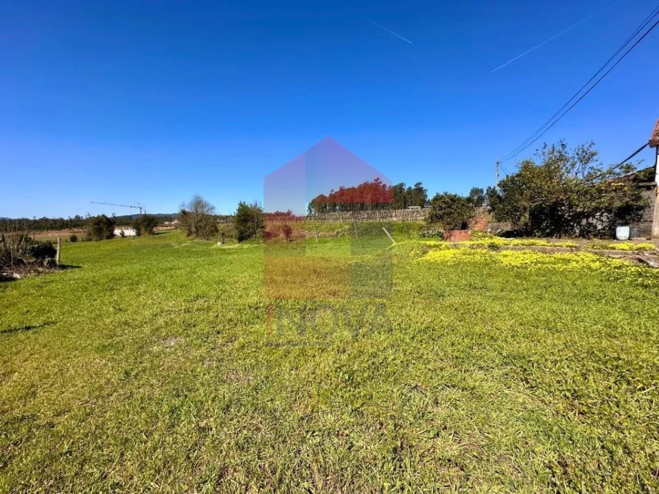 Moradia T3 para Venda em Cabanelas Foto 23