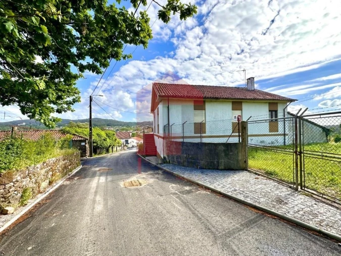 Moradia T3 para Venda em Cabanelas Foto 59
