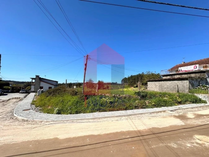 Moradia T3 para Venda em Cabanelas Foto 64