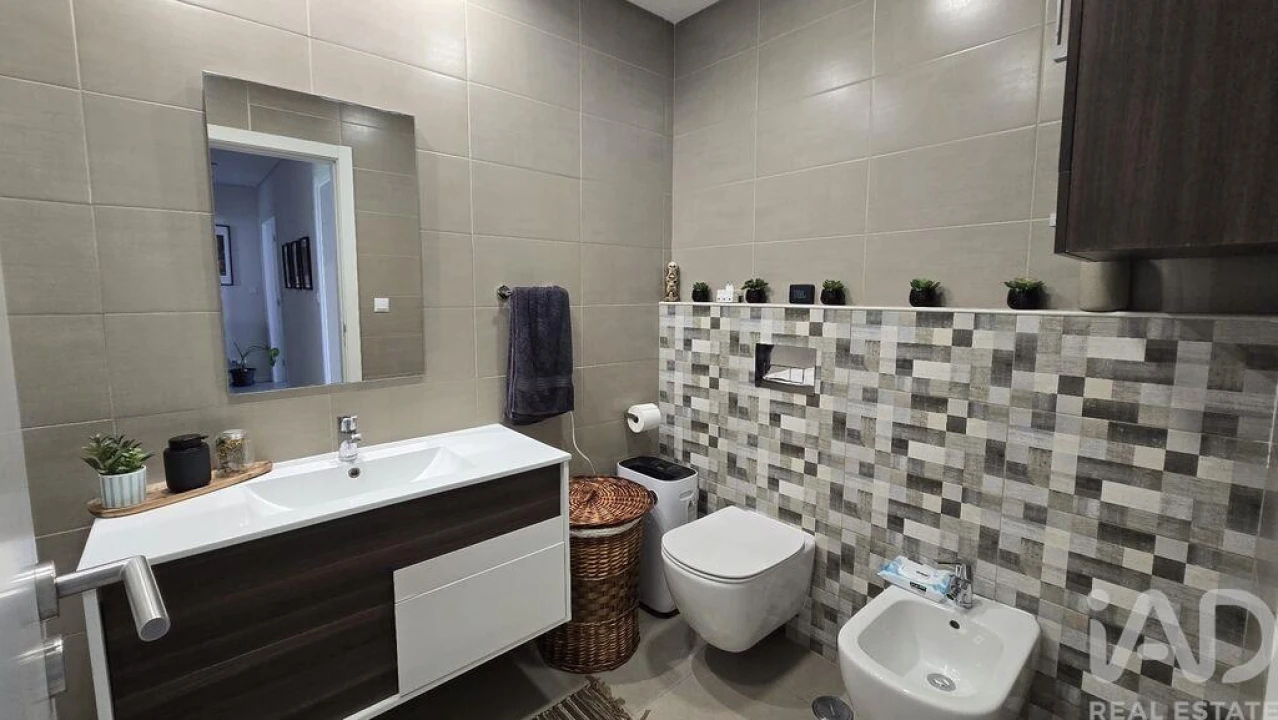 Apartamento T2 para Venda em Vialonga Foto 24