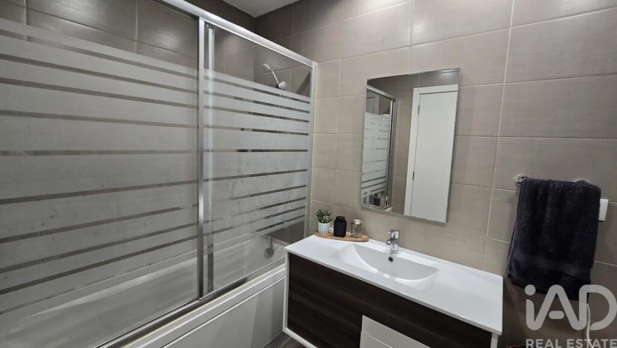 Apartamento T2 para Venda em Vialonga Foto 23