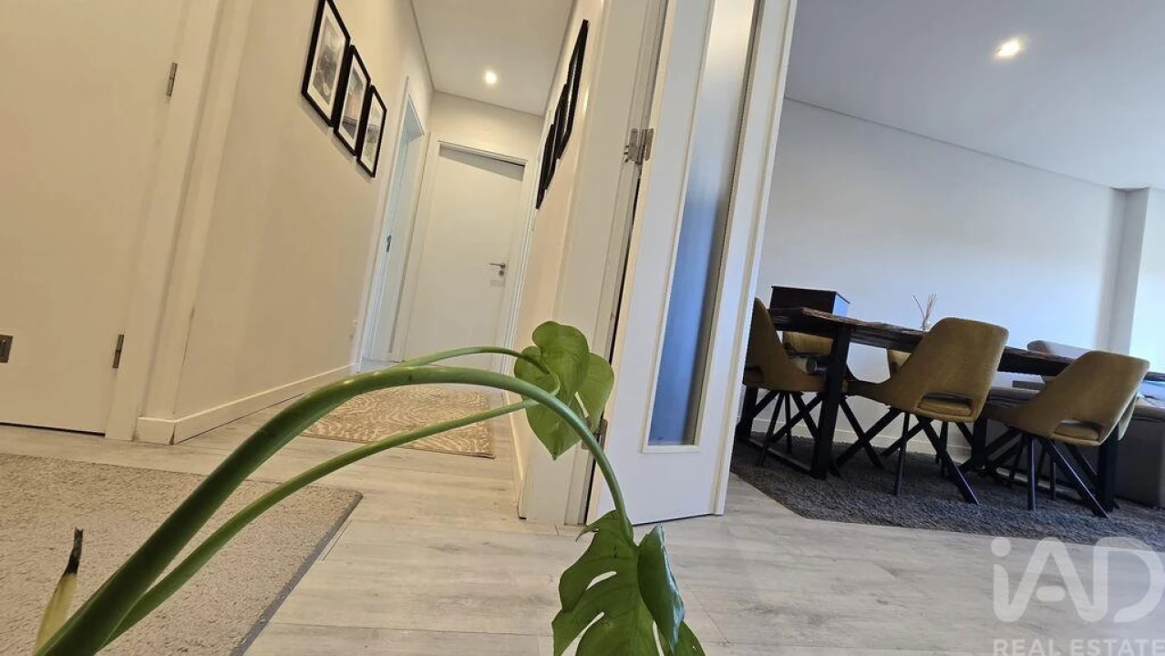 Apartamento T2 para Venda em Vialonga Foto 11