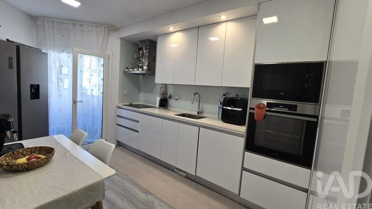 Apartamento T2 para Venda em Vialonga Foto 17