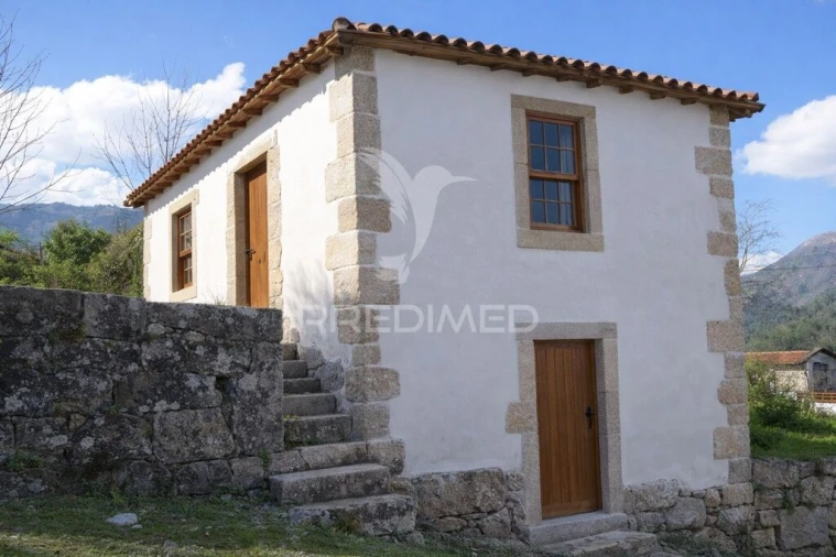 Moradia T4 para Venda em Rio Caldo Foto 1