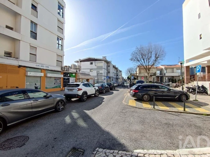 Loja para Venda em Carcavelos e Parede Foto 17