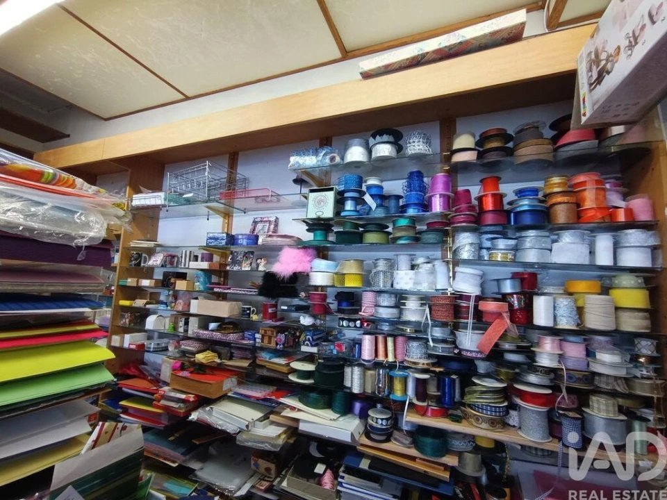 Loja para Venda em Carcavelos e Parede Foto 11