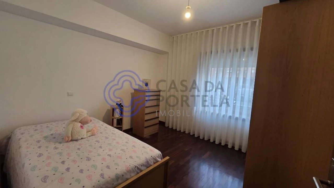 Apartamento T3 para Venda em Valongo Foto 18