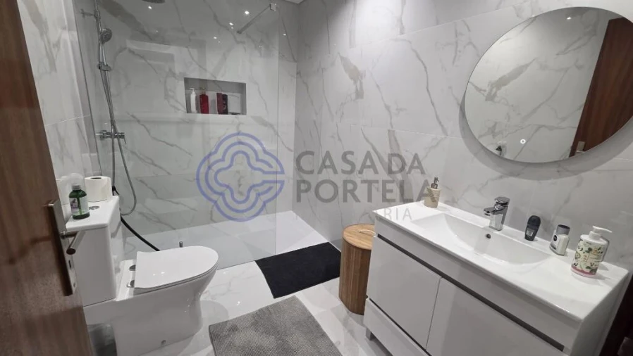 Apartamento T3 para Venda em Valongo Foto 16