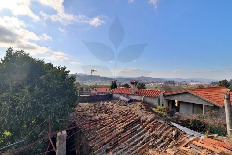 Moradia T3 para Venda em Esporões Foto 15