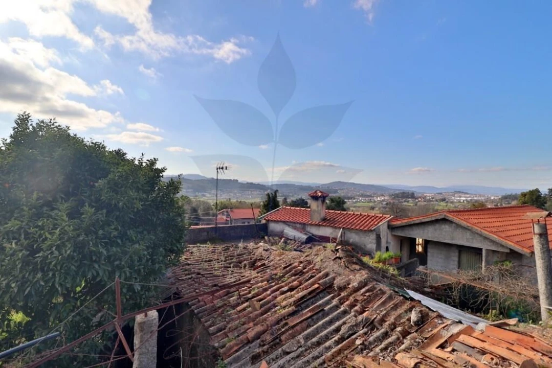 Moradia T3 para Venda em Esporões Foto 15