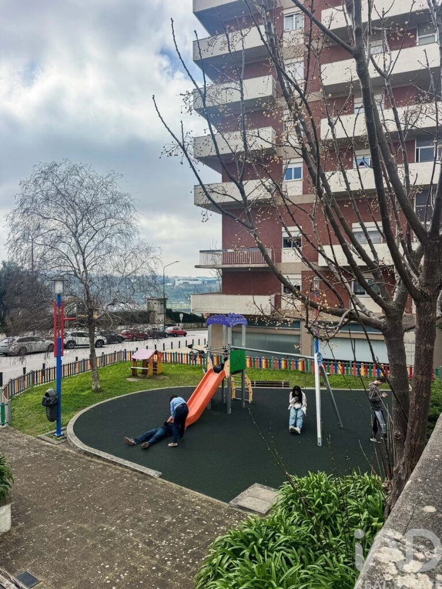 Apartamento T5 para Venda em São Martinho do Bispo e Ribeira de Frades Foto 40