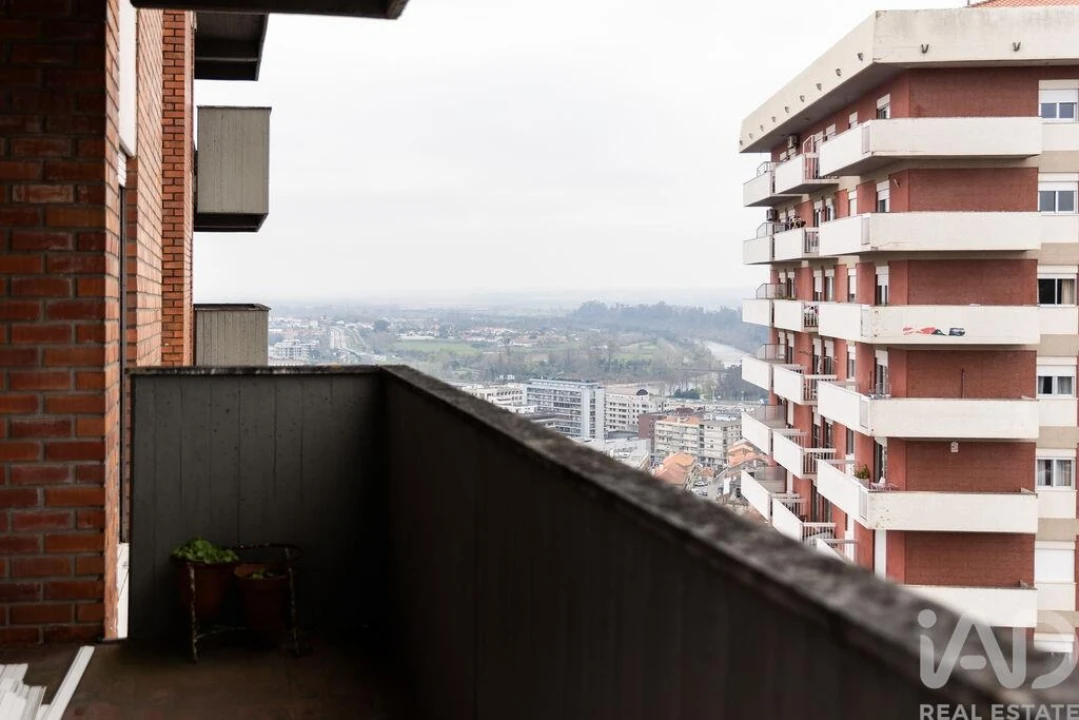 Apartamento T5 para Venda em São Martinho do Bispo e Ribeira de Frades Foto 33