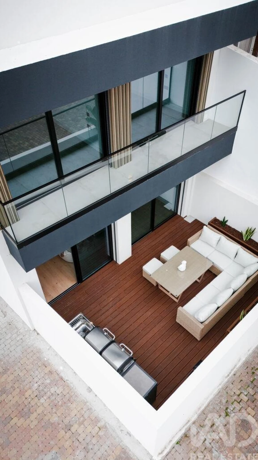 Moradia T3 para Venda em Quelfes Foto 3