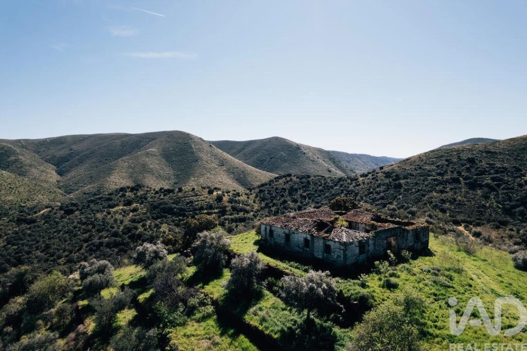 Quinta para Venda em Chãs Foto 1