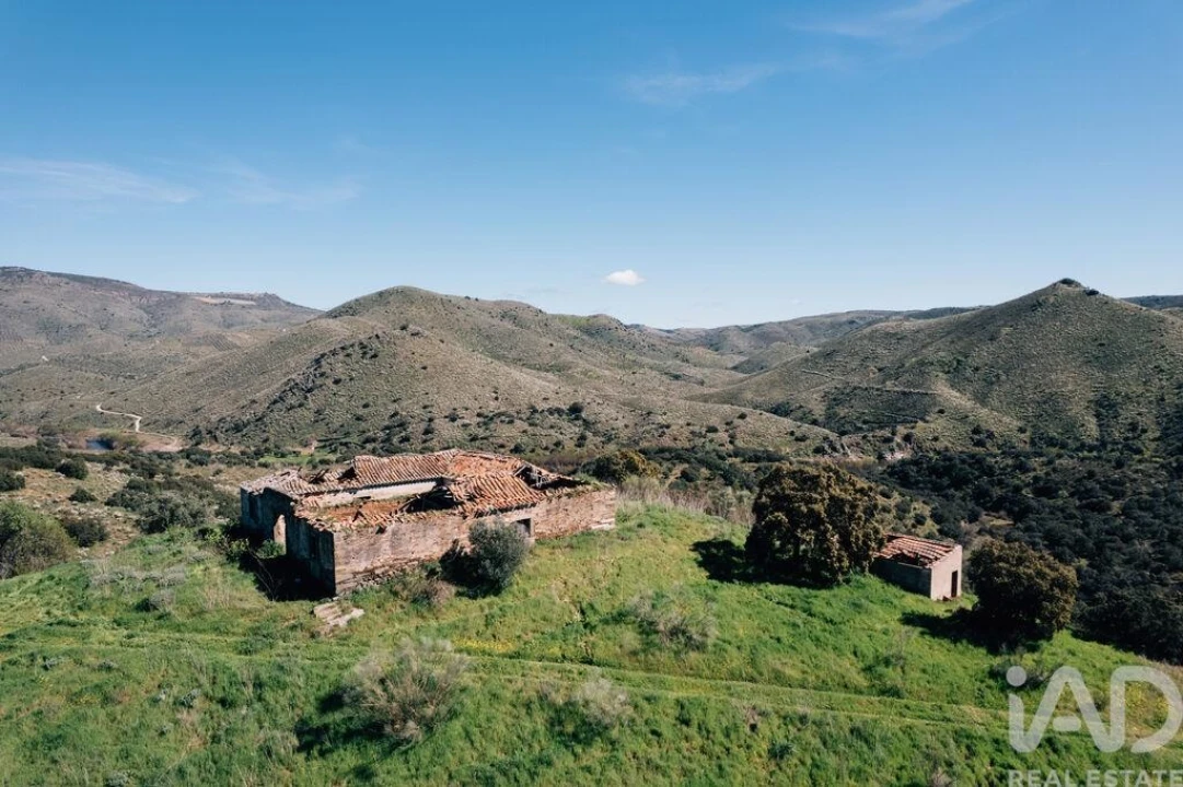 Quinta para Venda em Chãs Foto 3
