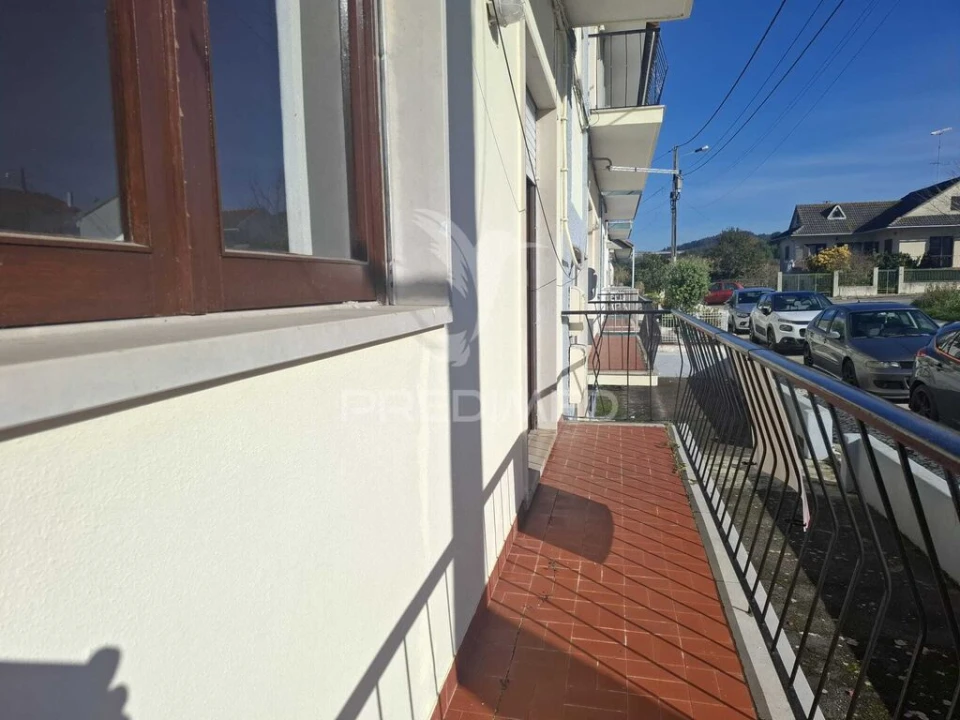 Apartamento T2 para Venda em Alcobaça e Vestiaria Foto 14