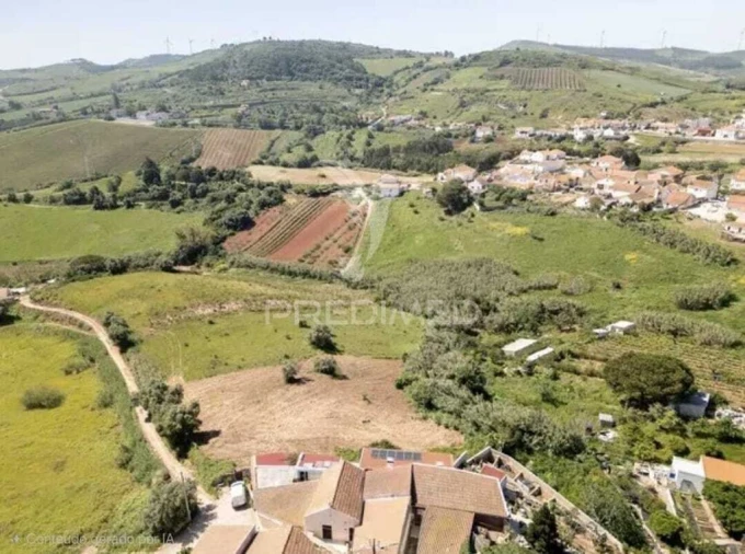 Terreno para Venda em Dois Portos e Runa Foto 4