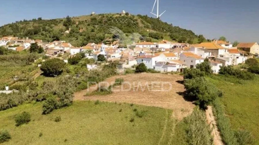Terreno para Venda em Dois Portos e Runa