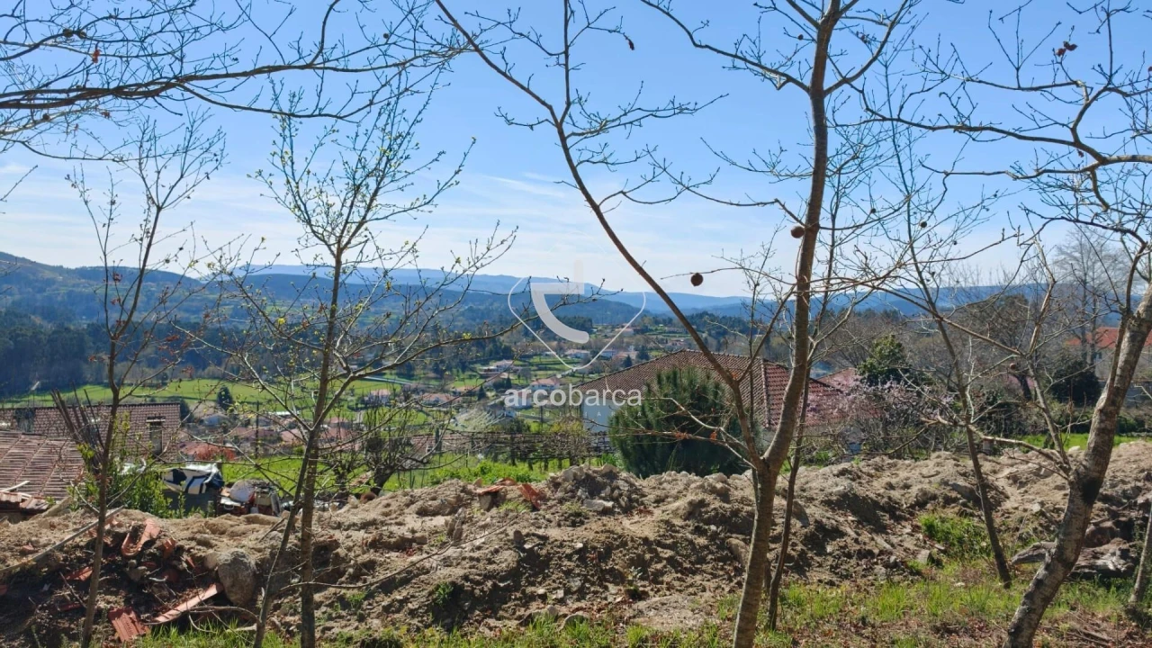 Terreno para Venda em Formariz e Ferreira Foto 17