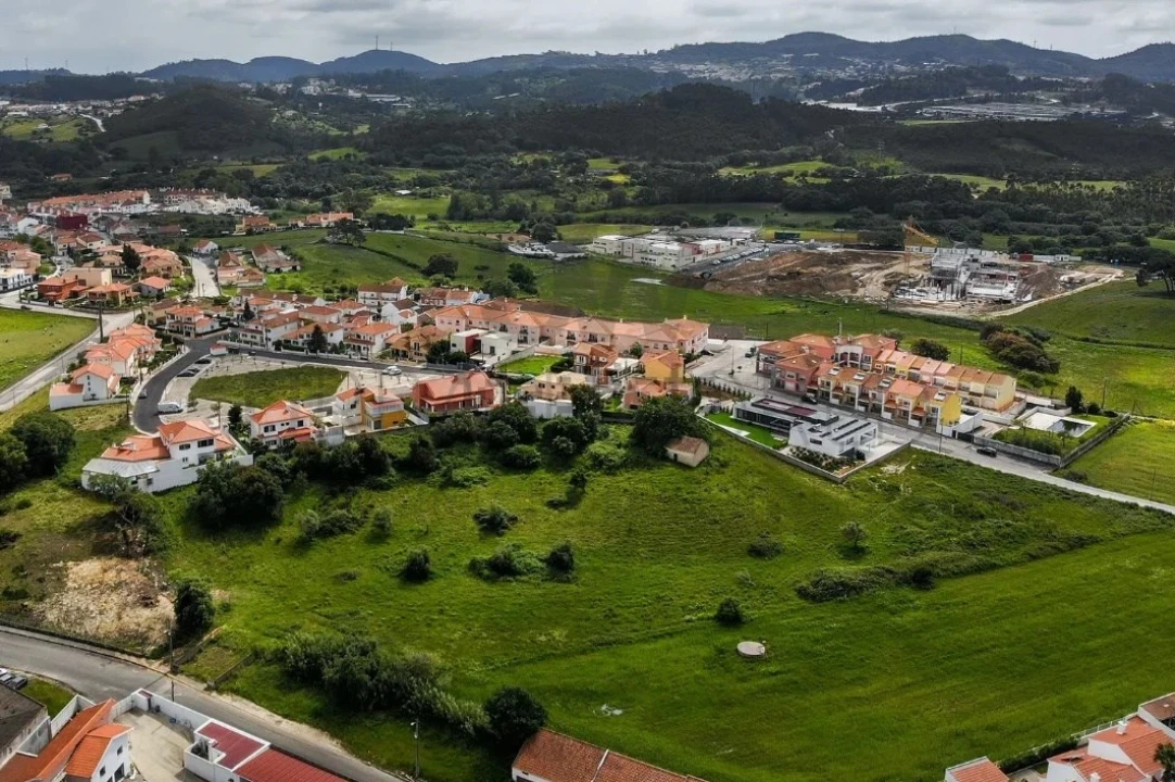 Terreno para Venda em Milharado Foto 3