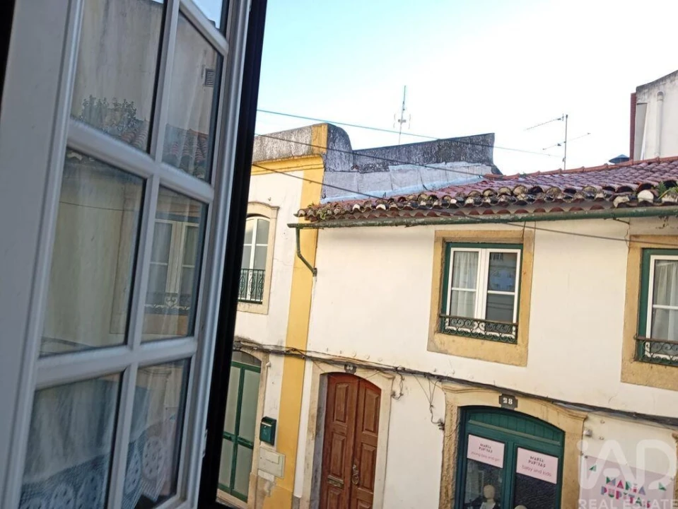 Apartamento T1 para Venda em São Pedro de Tomar Foto 3