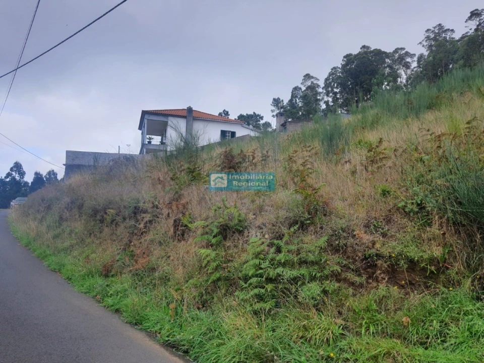 Terreno para Venda em Camacha Foto 6