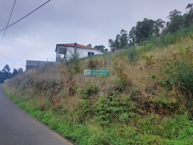 Terreno para Venda em Camacha Foto 6