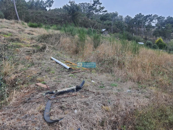 Terreno para Venda em Camacha Foto 11