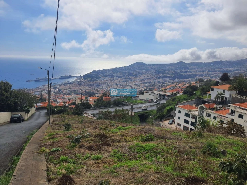 Terreno para Venda em Funchal (Santa Maria Maior) Foto 12