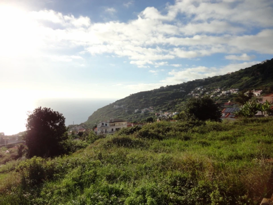 Terreno para Venda em Calheta Foto 3