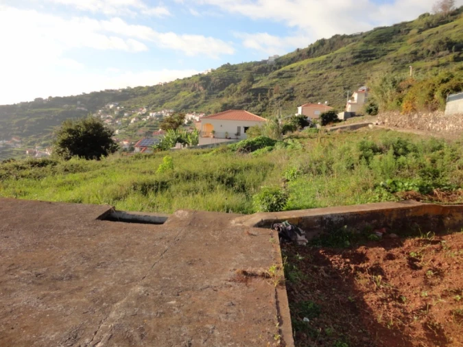 Terreno para Venda em Calheta Foto 6