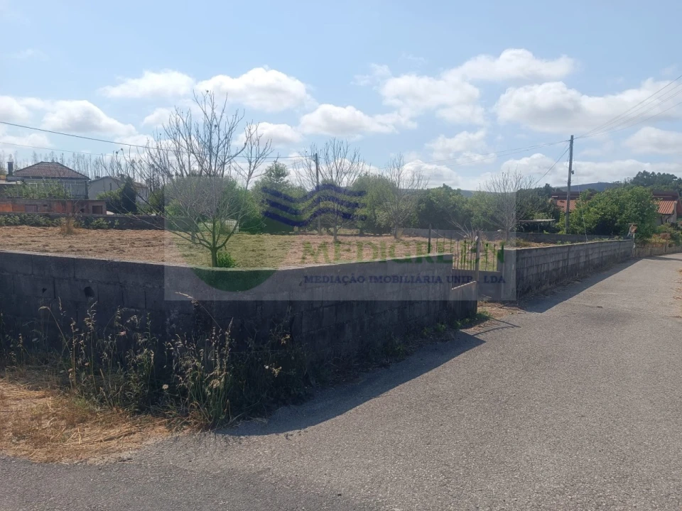 Terreno para Venda em Pessegueiro do Vouga Foto 6