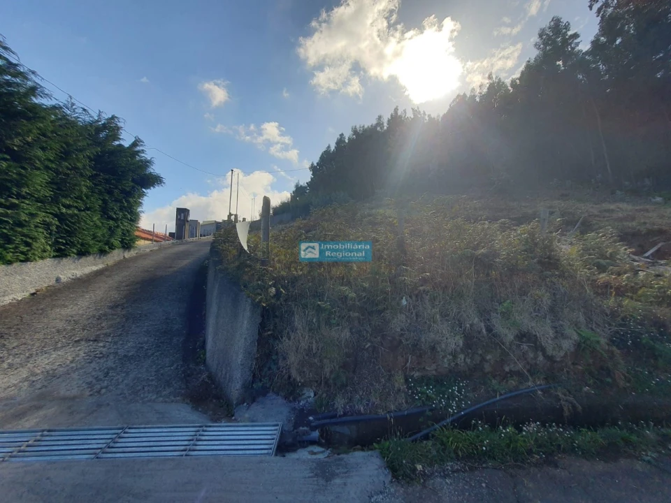 Terreno para Venda em Camacha Foto 8