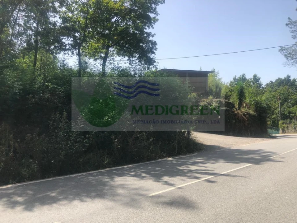Terreno para Venda em Cedrim e Paradela Foto 3
