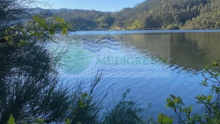 Terreno para Venda em Arcozelo das Maias