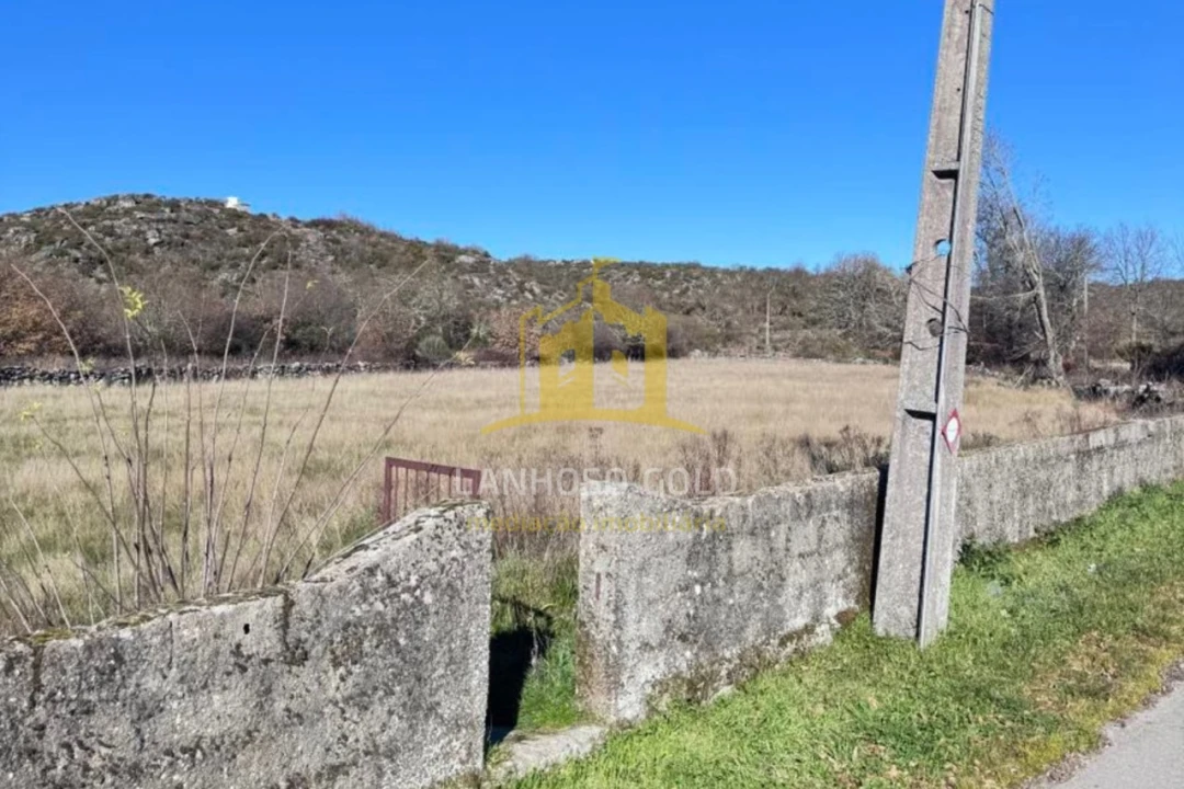 Terreno para Venda em Sarraquinhos Foto 16