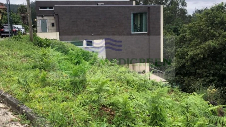 Terreno para Venda em Cedrim e Paradela