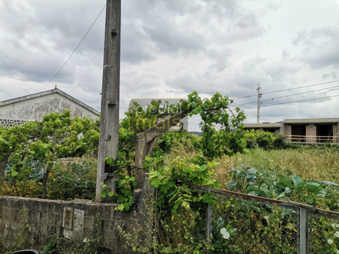 Terreno para Venda em Gondifelos, Cavalões e Outiz Foto 2