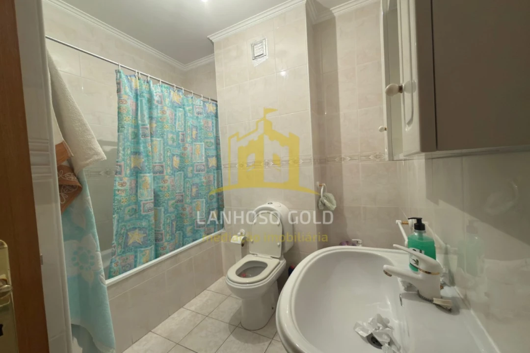 Apartamento T3 para Venda em Povoa de Lanhoso (N. Senhora do Amparo) Foto 10
