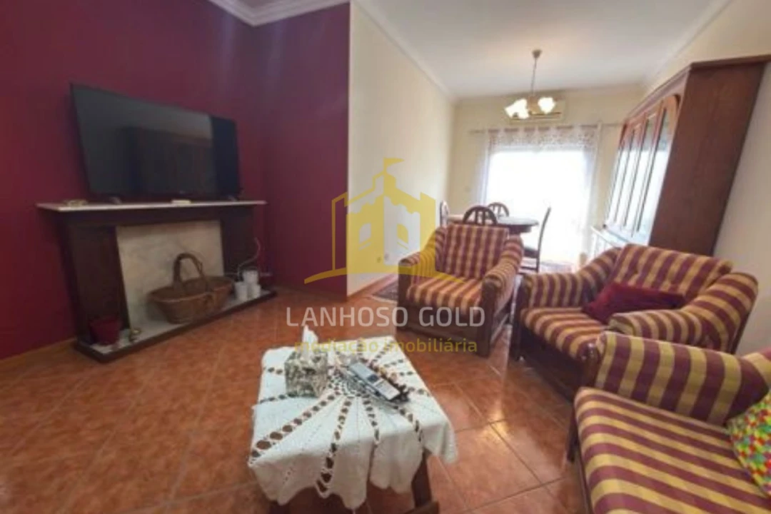 Apartamento T3 para Venda em Povoa de Lanhoso (N. Senhora do Amparo) Foto 4