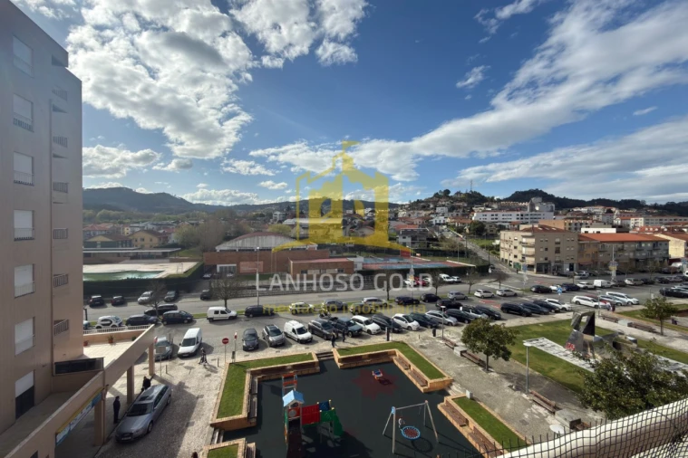 Apartamento T3 para Venda em Povoa de Lanhoso (N. Senhora do Amparo)