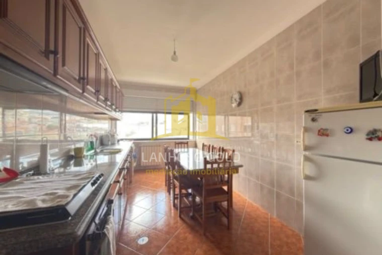 Apartamento T3 para Venda em Povoa de Lanhoso (N. Senhora do Amparo) Foto 3