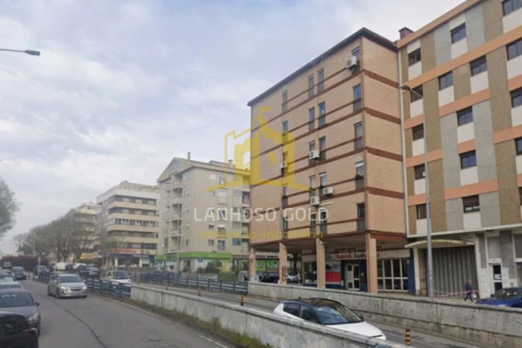 Apartamento T3 para Venda em Braga (São José de São Lázaro e São João do Souto) Foto 1