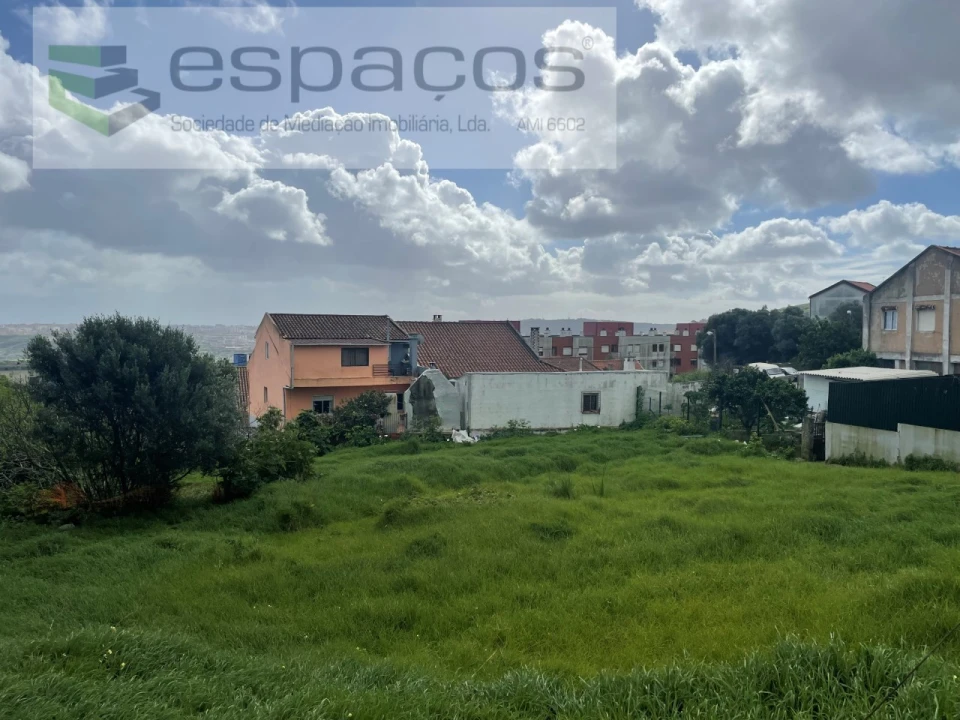 Terreno para Venda em Mina de Água Foto 1