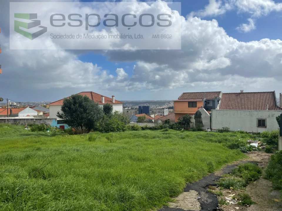 Terreno para Venda em Mina de Água Foto 3