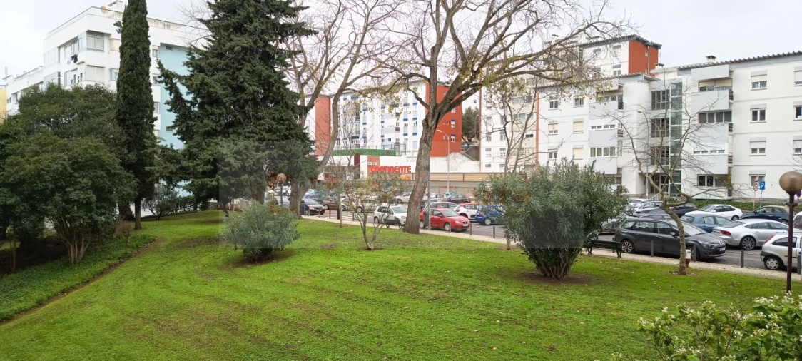 Apartamento T2 para Venda em Oeiras e São Julião da Barra, Paço de Arcos e Caxias Foto 32