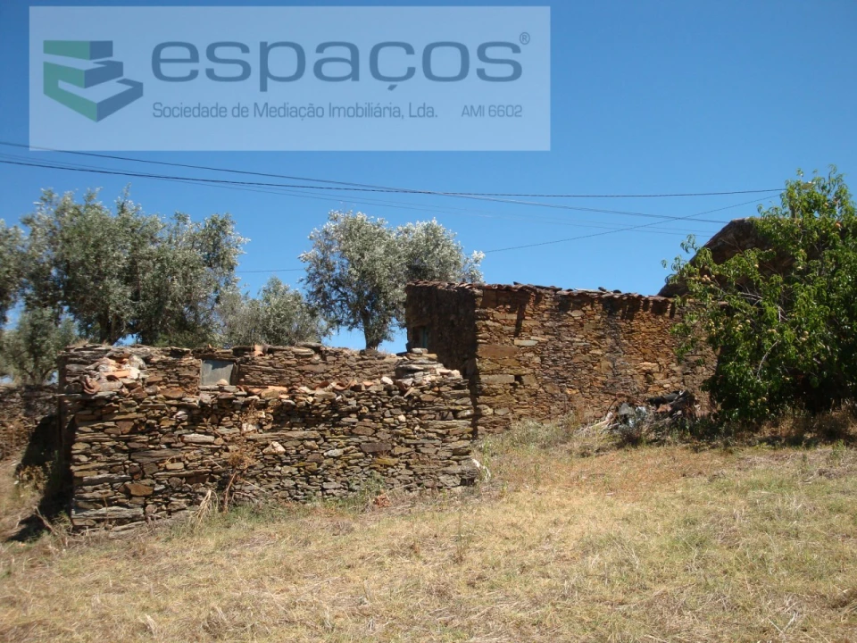 Terreno para Venda em Benquerenças Foto 5