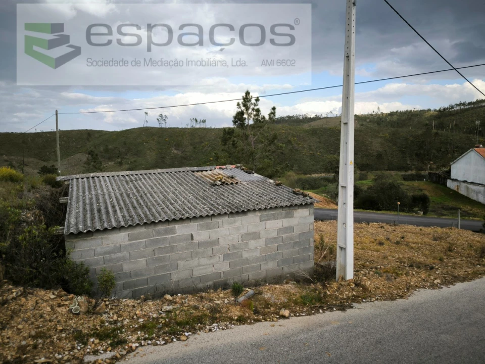 Armazém para Venda em Sobreira Formosa e Alvito da Beira Foto 5